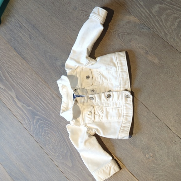 GAP Baby White Denim Jacket - Picture 2 of 4
